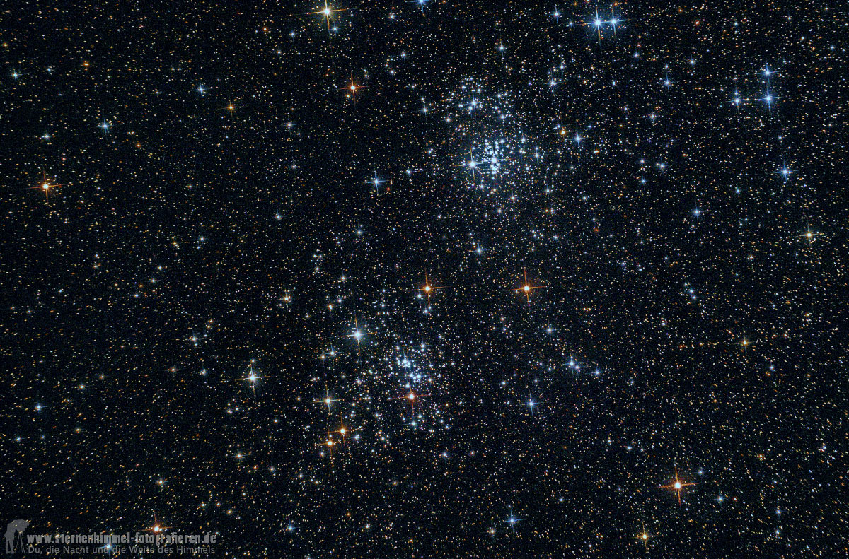Sternhaufen NGC 869 884 H und Chi χ Persei im Sternbild Perseus