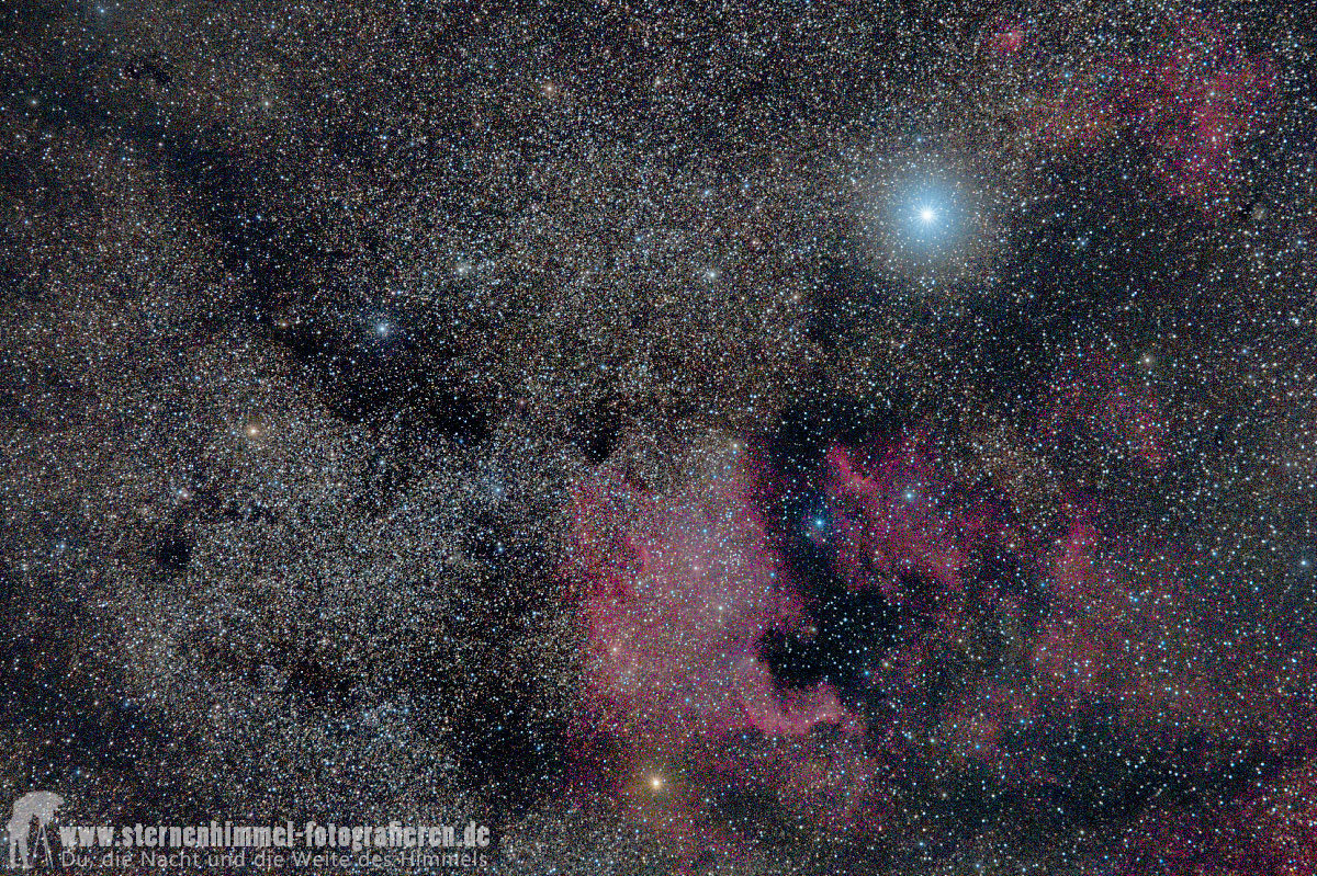 Crescent-Nebel, NGC 6888, offener Sternhaufen M29 Widefield, 200 mm