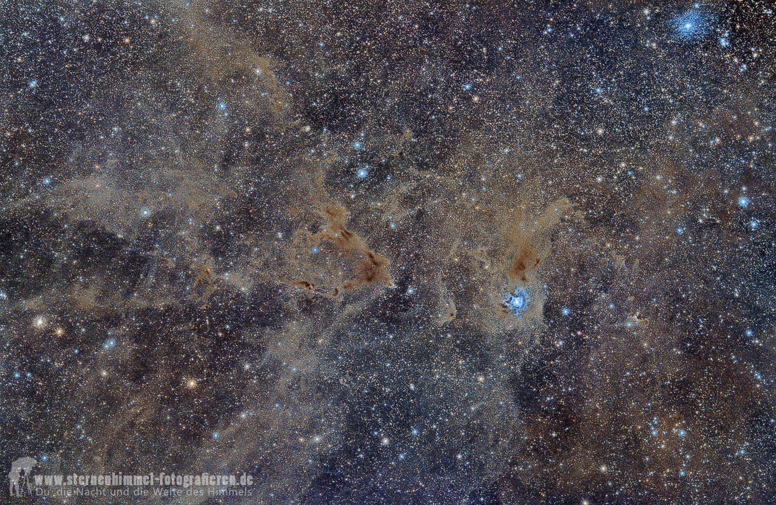 Widefield im Sternbild Cepheus - 135 mm mit Dunkelnebel und VdB-Objekten
