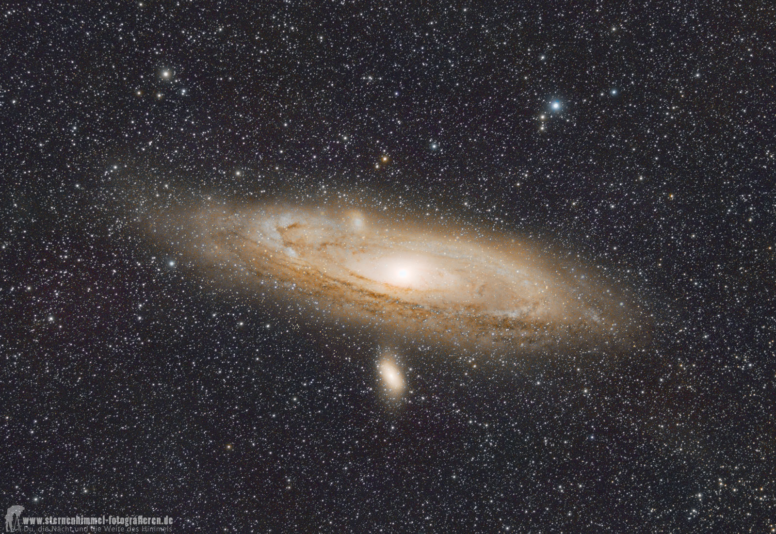 Andromeda Galaxie M31 mit Omegon Minitrack LX4 und 274 mm